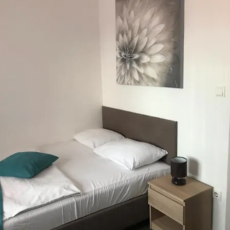 Hotel National 3*